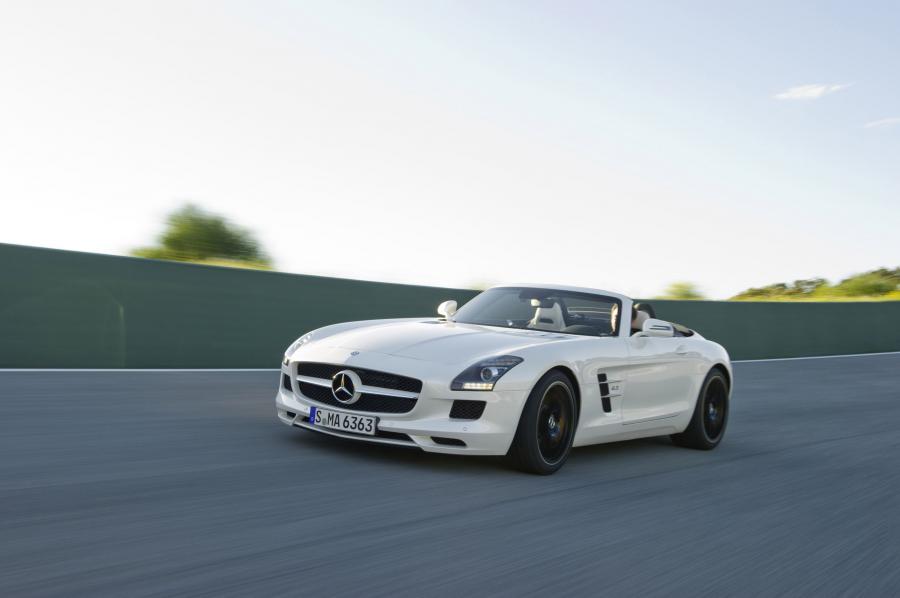  Mercedes-Benz SLS AMG Roadster 2012 года  (фото 157 из 198)